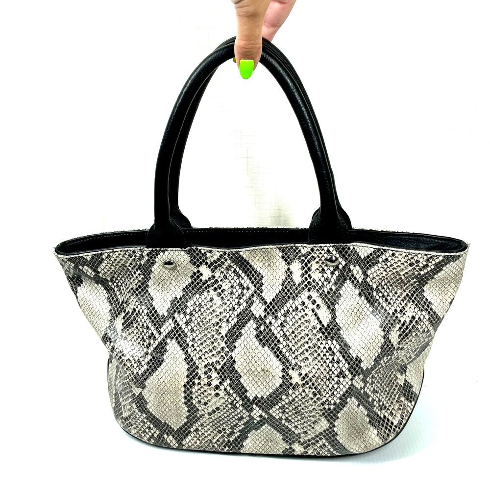 ILI Leather Snakeskin Print‎ Shoulder Bag Black White Tote Glam Capsule Neutral